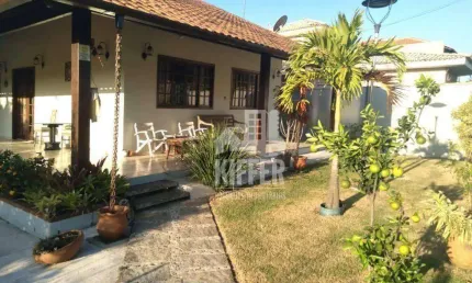 Casa com 3 quartos à venda, 250 m² por R$ 780.000 - Flamengo - Maricá/RJ