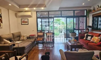 Amplo Apartamento com 4 Quartos, 1 por Andar e 2 Vagas – Santa Rosa