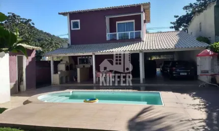 Casa com 3 dormitórios à venda, 200 m² por R$ 1.300.000,01 - Recanto de Itaipuaçu - Maricá/RJ