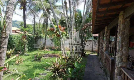 Casa com 4 quartos à venda, 250 m² por R$ 950.000 - São José do Imbassaí - Maricá/RJ