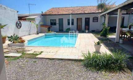 Casa com 4 quartos para alugar, 267 m² por R$ 3.100/mês - Cordeirinho - Maricá/RJ