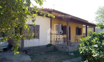 Casa com 3 dormitórios à venda, 194 m² por R$ 550.000,01 - Itaipuaçu - Maricá/RJ