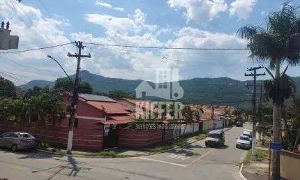Casa com 3 quartos à venda, 264 m² por R$ 630.000 - Barroco (Itaipuaçu) - Maricá/RJ