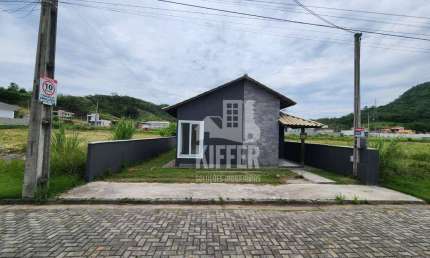 Casa com 2 dormitórios à venda, 67 m² por R$ 340.000,00 - Pindobas - Maricá/RJ