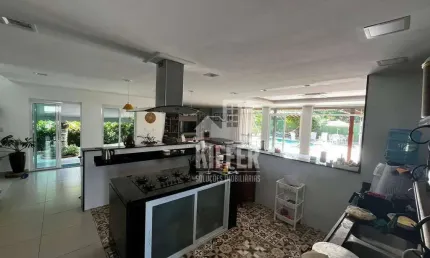 Casa com 4 Quartos (3 Suítes), Piscina, Área Gourmet e Salão de Jogos – Condomínio Gan Éden, Maricá
