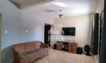 Casa com 4 quartos à venda, 220 m² por R$ 850.000 - Cordeirinho - Maricá/RJ