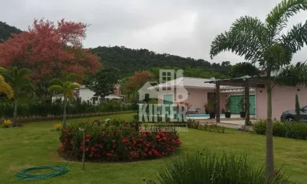 Casa com 3 dormitórios à venda, 165 m² por r$ 1.290.000,00 - ubatiba - maricá/rj