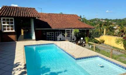 Casa com 3 quartos à venda, 350 m² por R$ 880.000 - Mata Paca - Niterói/RJ