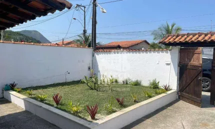 Casa com 3 dormitórios à venda, 130 m² por R$ 450.000,00 - Jardim Atlântico Oeste (Itaipuaçu) - Maricá/RJ