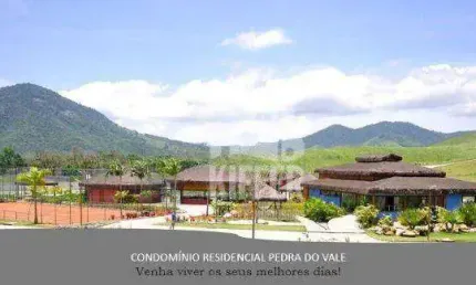 Terreno à venda, 622 m² por R$ 115.000,01 - Ubatiba - Maricá/RJ