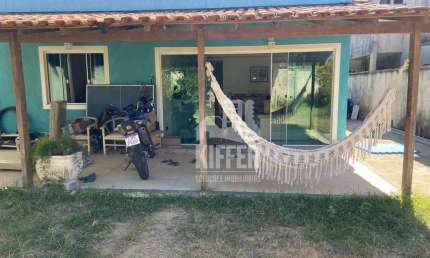 Casa com 2 dormitórios à venda, 120 m² por R$ 550.000,00 - Cordeirinho - Maricá/RJ