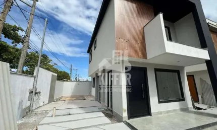 Casa à venda, 110 m² por R$ 480.000,03 - Itaipuaçu - Maricá/RJ