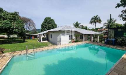 Chácara com 3 quartos para alugar, 6000 m² por R$ 6.730/mês - Condado de Maricá - Maricá/RJ