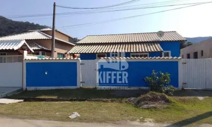Casa com 2 quartos para alugar, 80 m² por R$ 2.498/mês - Jaconé (Ponta Negra) - Maricá/RJ