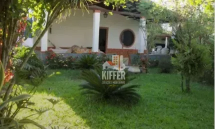 Chácara com 3 dormitórios para alugar, 2000 m² por r$ 2.438,39/mês - vale da figueira (ponta negra) - maricá/rj
