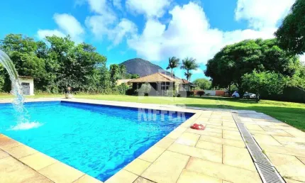 Chácara à venda com 2.000m² em itaocaia valley, itaipuaçu  maricá/rj | casa com 3 quartos, suíte, piscina e área gourmet