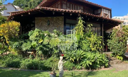 Casa com 5 quartos à venda, 480 m² por R$ 1.600.000 - Pendotiba - Niterói/RJ