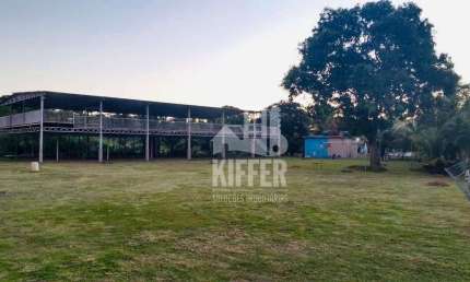 Chácara com 4 quartoss para alugar, 5000 m² por R$ 6.075/mês - Ubatiba - Maricá/RJ