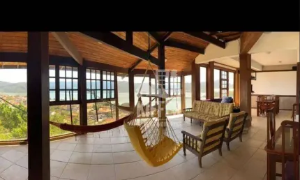 Casa com 4 quartos à venda, 255 m² por R$ 2.750.000 - Piratininga - Niterói/RJ