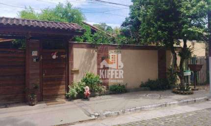 Casa com 3 quartos à venda, 260 m² por R$ 999.000 - Mata Paca - Niterói/RJ