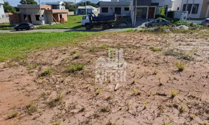 Terreno à venda, 240 m² por R$ 130.000,00 - Ubatiba - Maricá/RJ