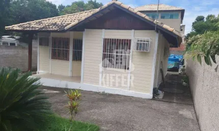 Casa com Vista para a Lagoa – 2 Quartos (1 Suíte), Ampla, Moderna e Bem Localizada em Jacaroá – Maricá/RJ