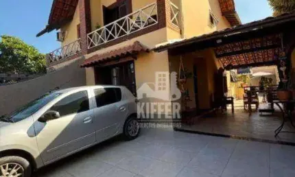 Casa com 3 dormitórios à venda, 225 m² por R$ 780.000,00 - Itaipu - Niterói/RJ