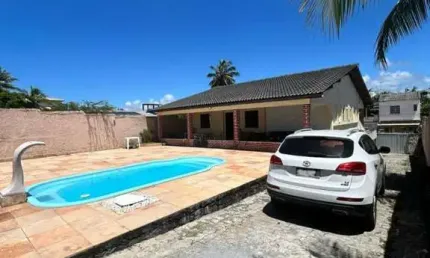 CASA EM JAUÁ / 50MTS DA PRAIA / PISCINA / TERRENO + 1.000m²