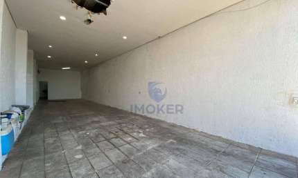 Salão Comercial na Vila Virgínia, Itaquaquecetuba/SP; 100 m²; pé direito de 3 m; 1 sala; 2 banheiros; área de serviço.