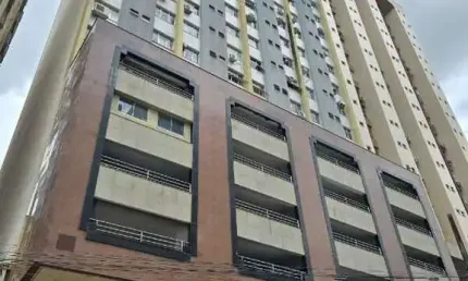 Sala a venda na Rua Timbiras, com garagem, banheiro, portaria 24 hs, linda vista