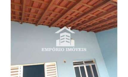 Sobrado com três dormitórios sendo dois suítes na cidade Tiradentes
