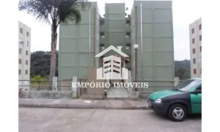 Apartamento com dois dormitórios e vaga de garagem no jardim padra branca