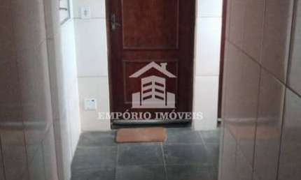 VENDE / ALUGA APARTAMENTO 2 DORMITÓRIOS CID. TIRADENTES