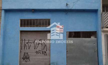vende_se um i Imovel com três casas. no valor de C$ 350.000,00
