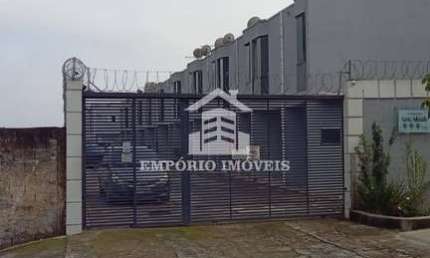 Vende se um  sobrado condominio fechado  no valor de C$ 215.000,00