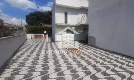 Vende-se um sobrado em condominio fechado no de C$ de 220,000,00