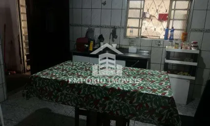 Casa com três dormitórios em cidade tiradentes setor castro alves