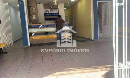 VENDE SE UM SOBRADO COMERCIAL, COM FATURAMENTO DE 10.000,00 DE AO MÊS
