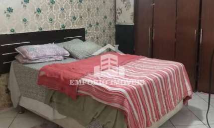 Vende se casa com dois dormitórios em Recanto verde Sol.