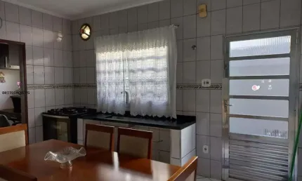 Sobrado para Venda em Mogi das Cruzes / SP no bairro Jardim Universo