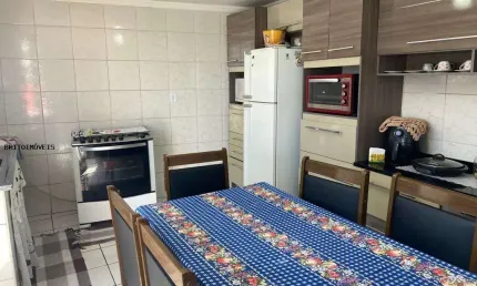 Casa para Venda em Mogi das Cruzes / SP no bairro Vila Natal