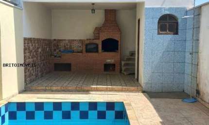 Casa para Venda em Mogi das Cruzes, Jardim Rubi, 2 dormitórios, 2 suítes, 3 banheiros, 2 vagas
