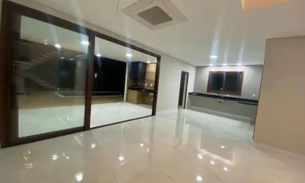 Sobrado para Venda em Mogi das Cruzes, Jardim São Pedro, 3 dormitórios, 3 suítes, 5 banheiros, 4 vagas