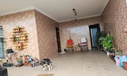Casa para Venda em Mogi das Cruzes, Vila Lavínia, 6 dormitórios, 1 suíte, 4 banheiros, 6 vagas