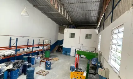 Barracão / Galpão / Depósito com 3 salas à venda na Rua Ondina, 18, Jardim Rosana, Ferraz de Vasconcelos