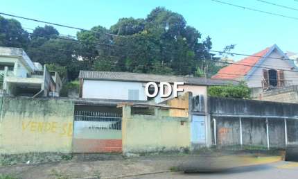 VENDO Casa em Varzea Paulista-SP, com 1.234, metros de terreno.