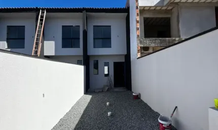 Casa com 2 quartos à venda na Avenida Getúlio Vargas, Centro, Araquari