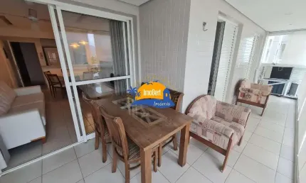 Apartamento a venda com 3 dormitorios e 2 vagas frente pro mar!