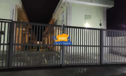 Excelente oportunidade: Casa de condomínio à venda em Bertioga-SP, bairro Rio da Praia, 2 quartos, 2 banheiros, 1 vaga, 74,92m².
