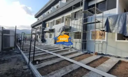 Apartamento à venda em bertioga-sp: bairro chacaras vista linda- 2 quartos, 1 suíte, 1 sala, 2 banheiros, 1 vaga, 69,68m² - imperdível!